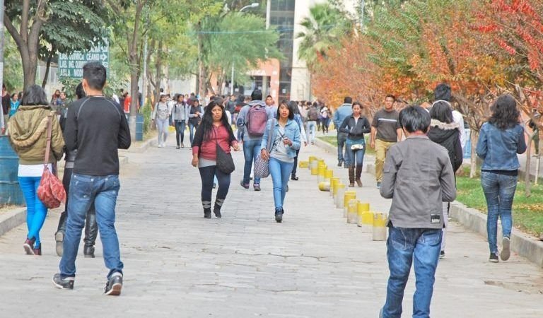 Estudiantes tarijeños  en Sucre quedaron atrapados en la cuarentena, piden retornar a Tarija