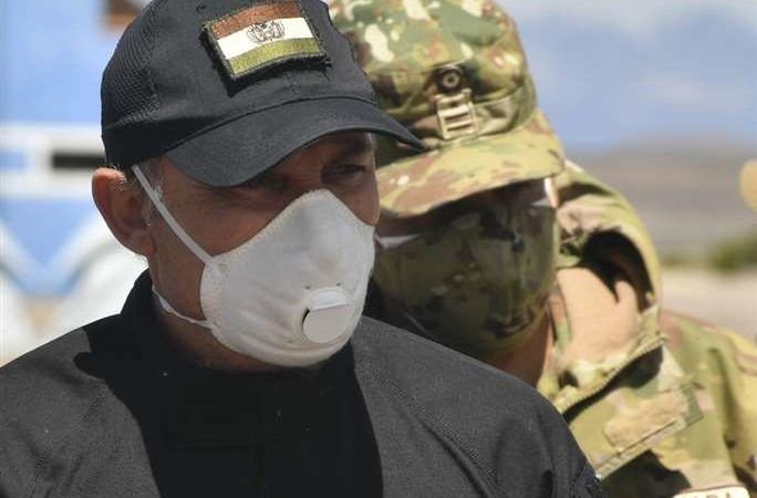 Ministro de Defensa dice que la tendencia apunta a una ampliación de la cuarentena y Oruro también pide militarización