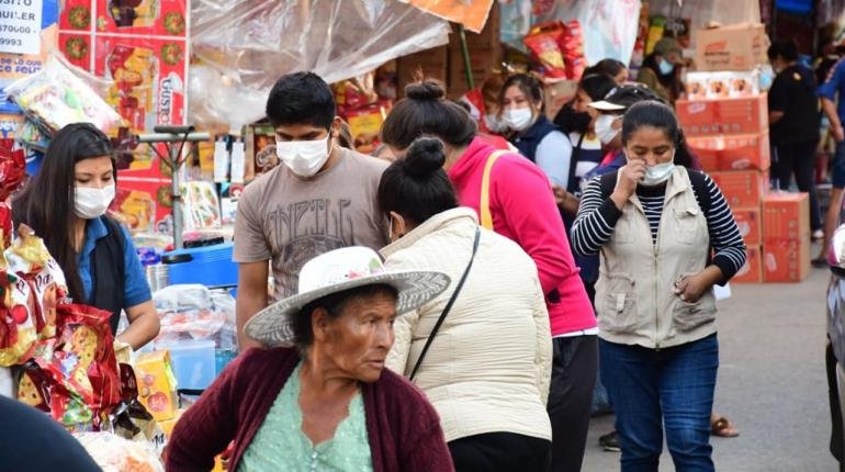 Bolivia reporta 494 nuevos casos de Covid-19; La Paz y Santa Cruz superan los 200