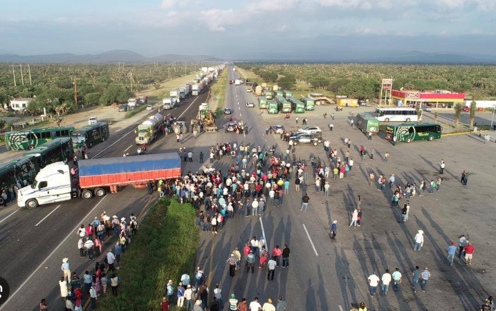 Campesinos   definirán esta tarde si hay paro y bloqueos en un ampliado