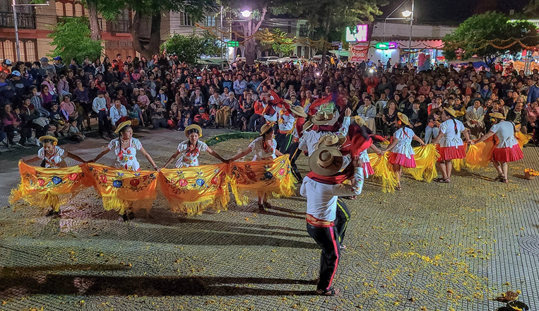 Tarija celebró la Pascua Florida con el zapateo por la resurrección de Jesús