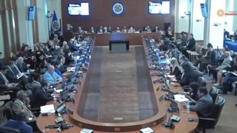 Condena unánime en la OEA al asalto de la embajada mexicana; Almagro fustiga a Ecuador