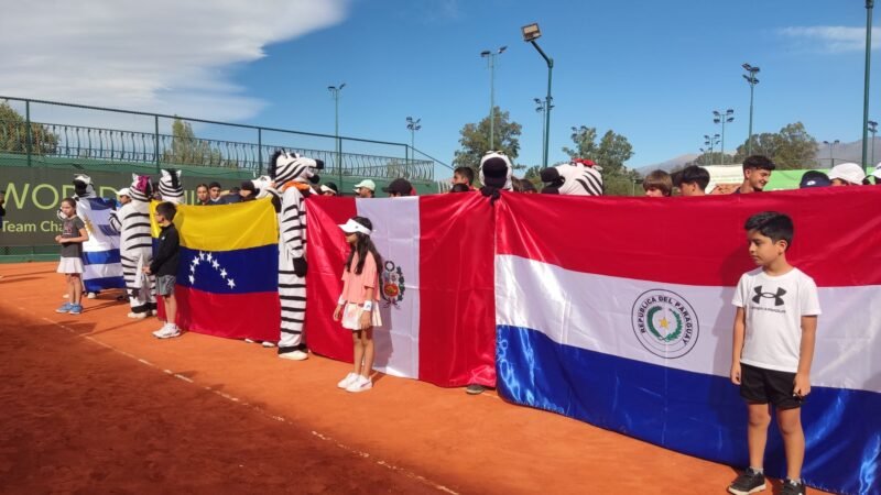 Con apoyo total de la AlcaldíaEn marcha el campeonato sudamericano premundial de Tenis Tarija 2024