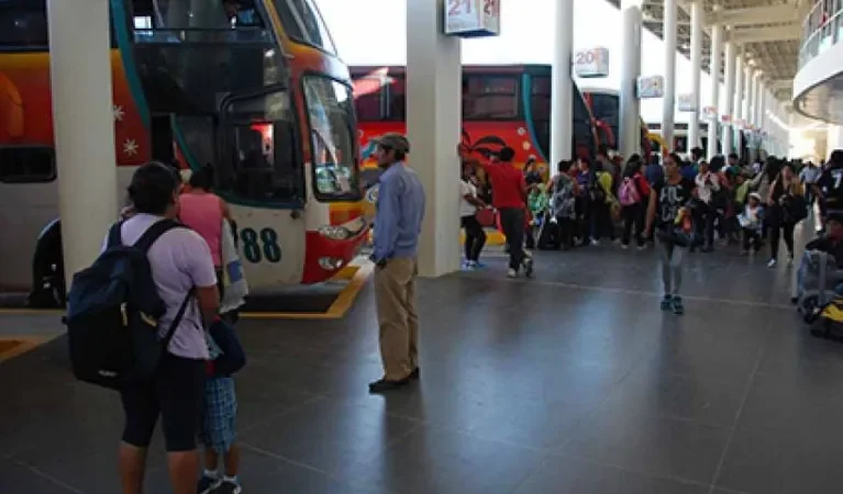 ATT inicia operativos “Vacaciones Seguras” para controlar transporte terrestre y aéreo en el país