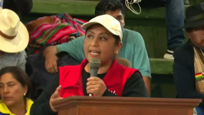 Evo critica la aprehensión de Ruth Nina