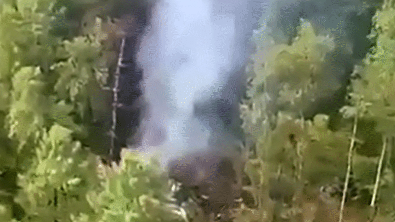Avion se estrella en Rusia con 50 pasajeros