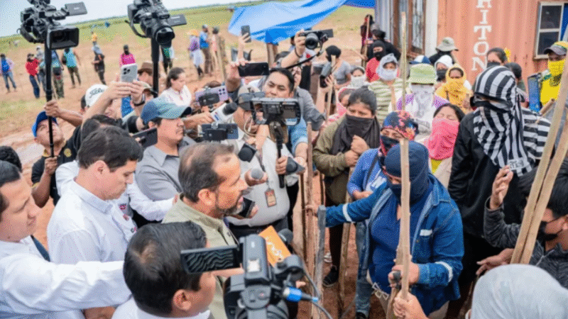 Secuestro del gobernador Camacho por avasalladores en Montero:El conflicto comenzó el sábado 27 de septiembre,