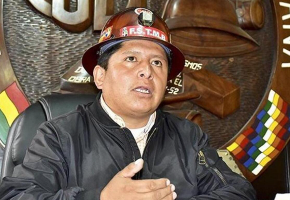 Polémico líder sindical Juan Carlos Huarachi deja el mando del principal sindicato de Bolivia tras casi 8 años