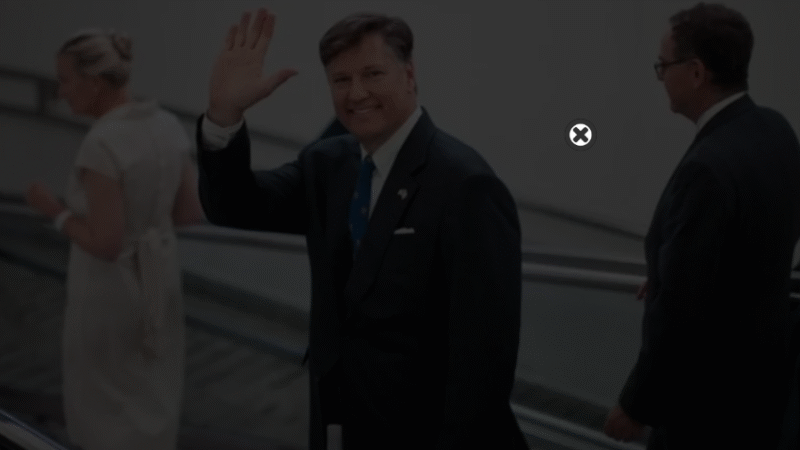 Vicesecretario de Estado de EEUU llegó a Bolivia para la posesión presidencial