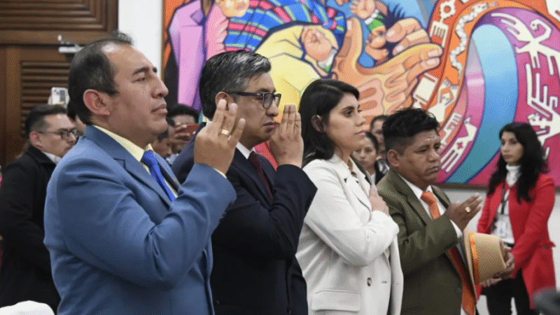 Lupo posesiona a nuevas autoridades en los cuatro viceministerios de la Presidencia y anuncia reestructuración institucional