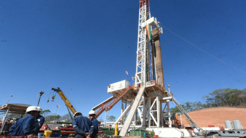 CBHE plantea aplicar incentivos inmediatos mientras avanza la nueva Ley de Hidrocarburos.