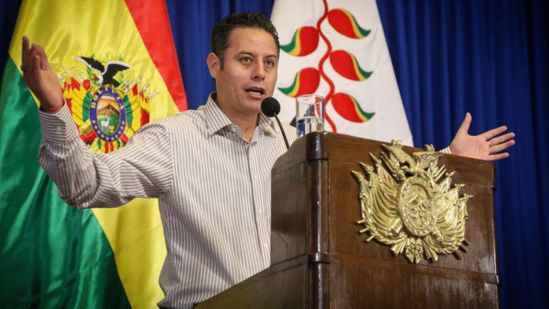 Vicepresidente Lara celebra la aprehensión de Arce