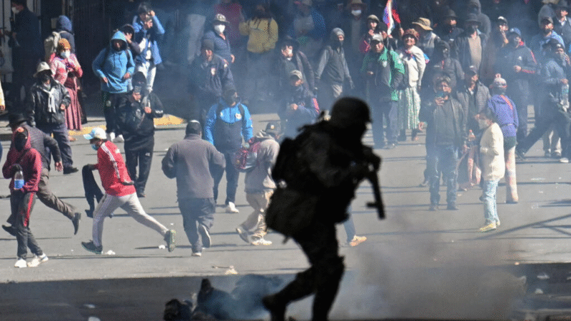 Campesinos ratifican bloqueos y endurecen postura
