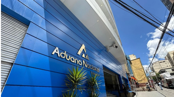 Aduana aplicará el dólar de cambio flexible en importaciones desde el 4 de julio