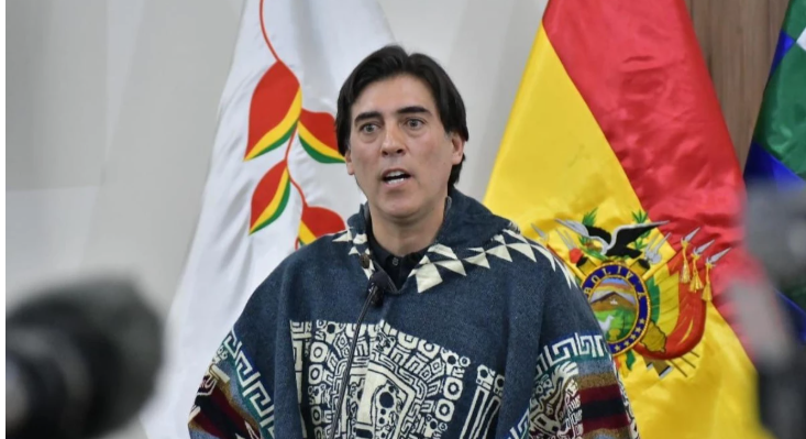 Gobierno abre convocatoria pública para elegir al nuevo gerente de BoA tras la salida de Eduardo Valdivia.