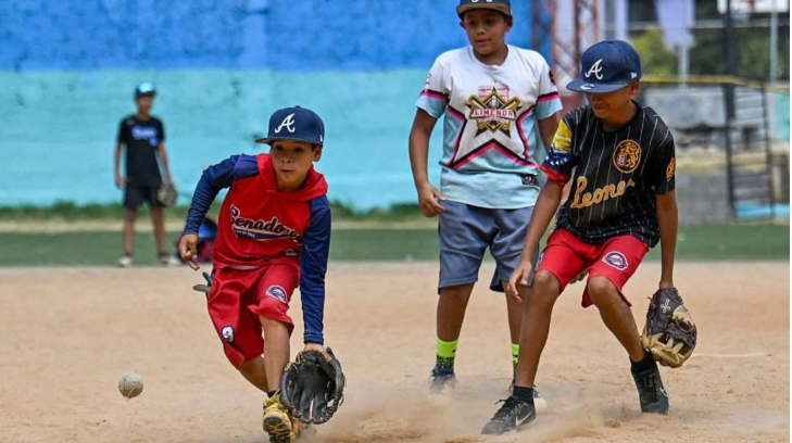 La tragedia también golpea al béisbol infantil: los Criollitos de Venezuela lamentan la pérdida de decenas de niños tras los terremotos.